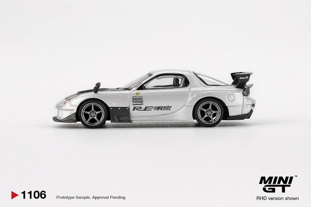 Mini GT 1/64 2024 Mazda RX-7 RE-Amemiya Silver Metallic MGT01106R