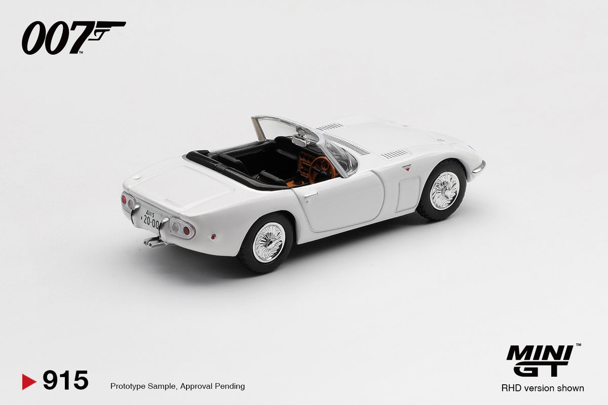 Mini GT 1/64 (BLISTER JAPONÊS) 1967 Toyota 2000GT Roadster “You Only Live Twice” MGT00915-007J